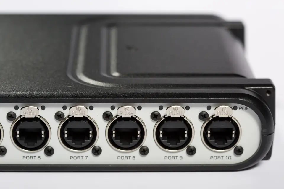 Quattro DMX gateway rear ports — rack-mount lighting hardware industrial design