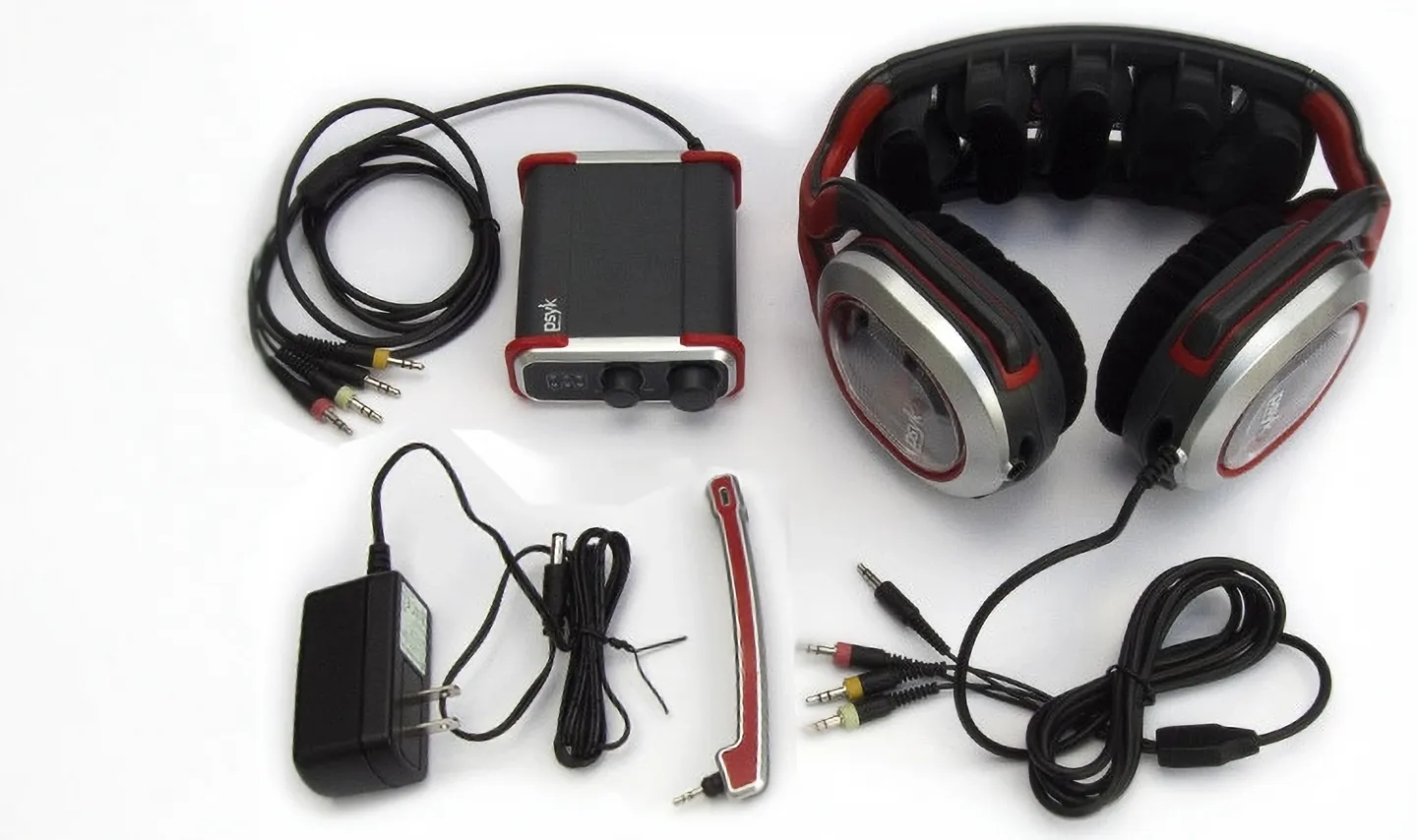 Psyko Audio gaming microphone and amplifier accessories — consumer electronics product design by Creative Coefficient